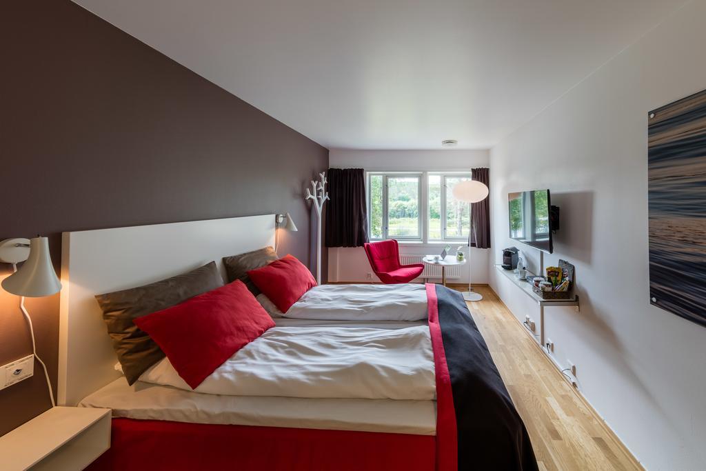 Dolmsundet Hotell Hitra Melandsjøen Extérieur photo